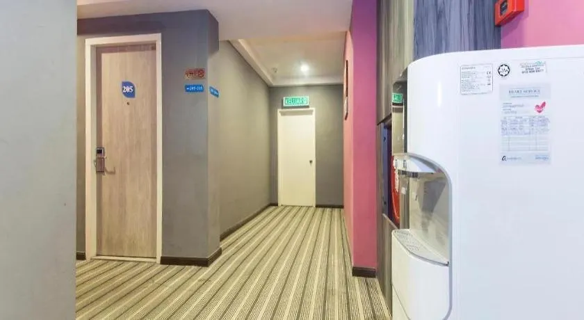 I-Hotel @ Johor Bahru 2*,