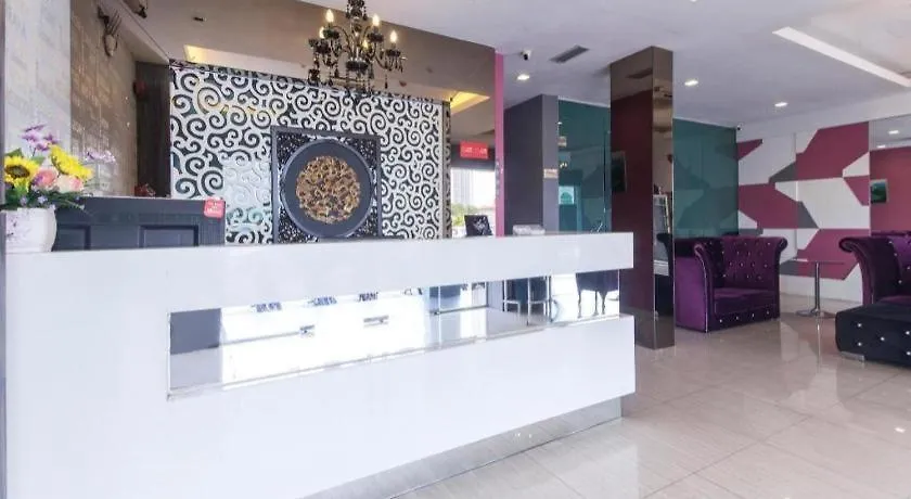 I-Hotel @ Johor Bahru 2*,